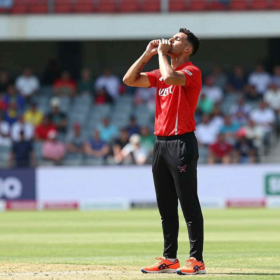 যুবরাজ সিং দিল্লি ক্যাপিটালসে ফিরলেন: ১১ বছর পরের নিয়োগে পরিসংখ্যান কী বলে, ন্যারেটিভ কী চায়