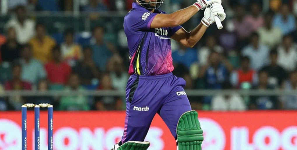 গাভাস্কারের 'দায়িত্ব' মন্তব্য এবং একটি T20I ইনিংসের বারো অধ্যায়
